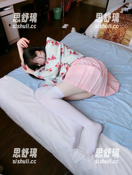 西尔酱 免费图集:西尔酱的旗袍,当你怀疑自己鼻子时,看看这个!