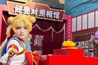 又是一套许枳的蕾姆写真，心中那点小火花开始燃烧…