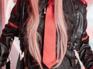 轩萧学姐的魅魔万圣节免费图集，尖叫与惊艳并存，绝对震撼！