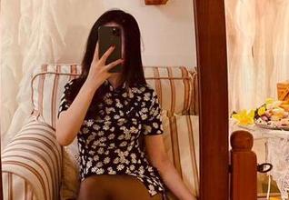 微密圈 – 软妹小九九的网袜套图：时尚界的网状传奇！
