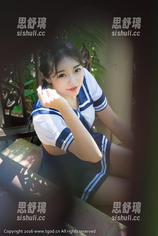 青豆客-Sugar小甜心CC 青豆客 - 最新写真曝光!Sugar小甜心CC的网袜,你能抵挡得住吗?