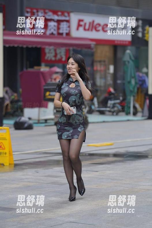 魔镜街拍 魔镜街拍里的姐妹花,图库一览无余,下载你的心动瞬间!