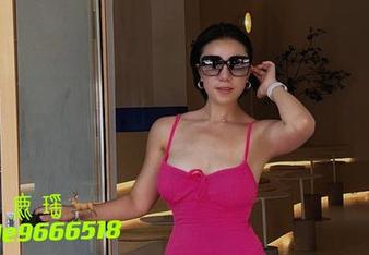 微密圈 – 当鹿瑶成为你心头肉：写真图集中的小秘密